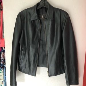 100% Genuine leather classy, sleek jacket